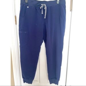 Figs navy joggers XL
